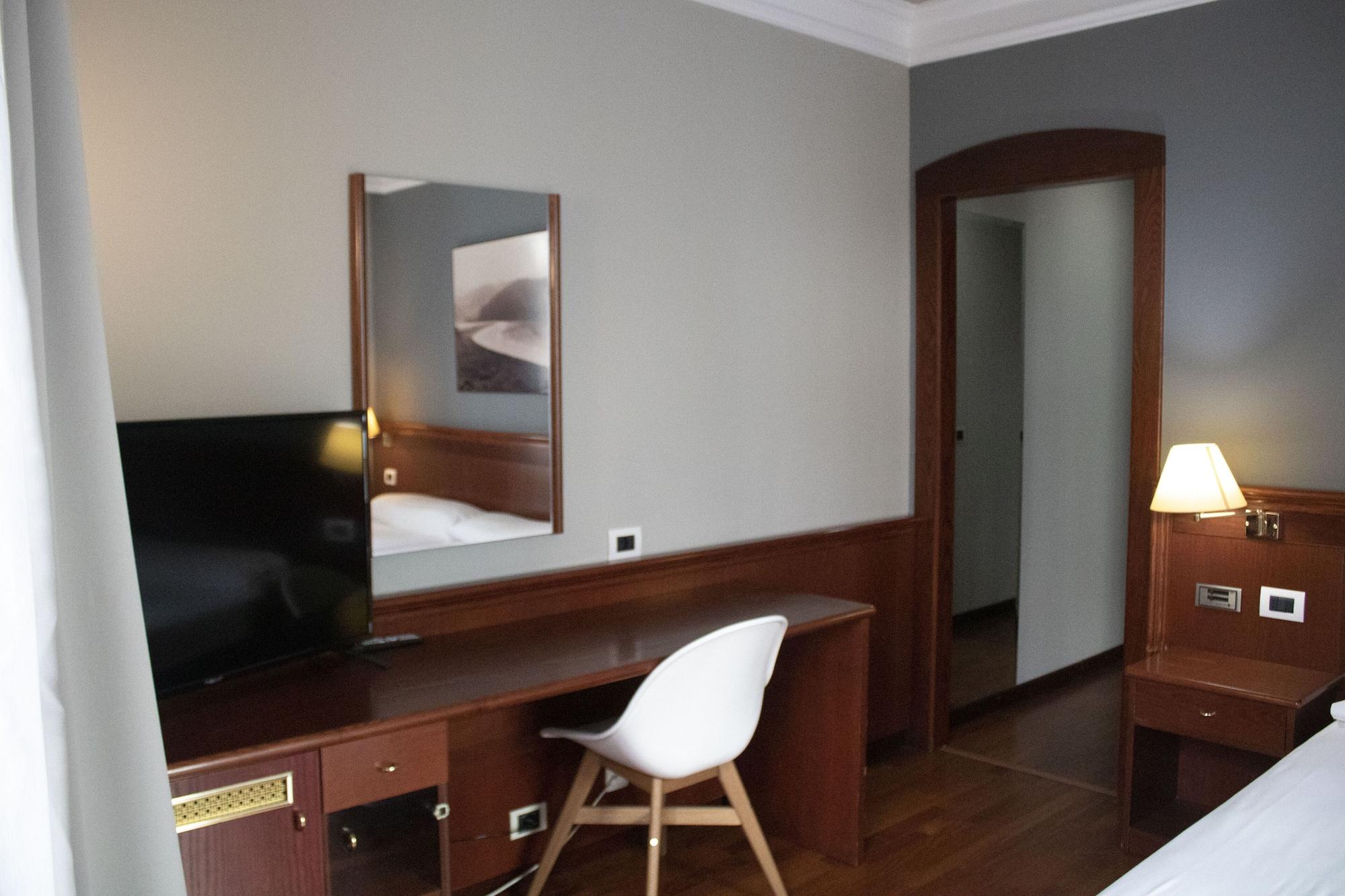 Hotel Alda El Suizo Ferrol Dış mekan fotoğraf
