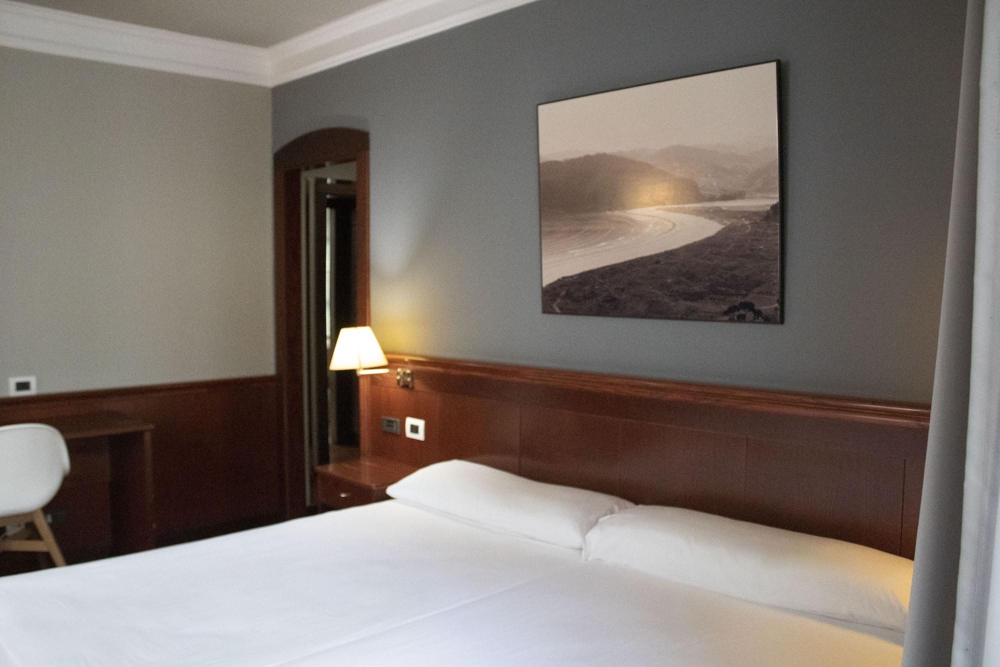Hotel Alda El Suizo Ferrol Dış mekan fotoğraf