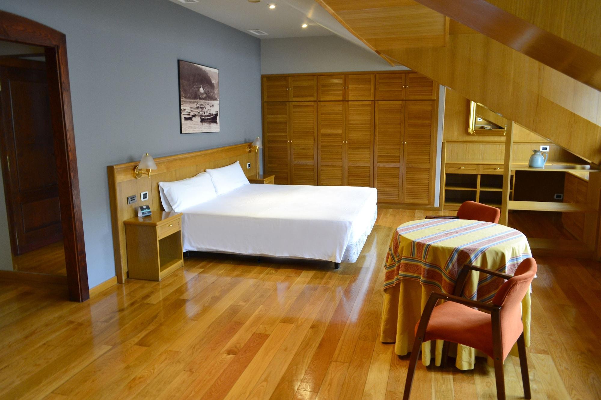 Hotel Alda El Suizo Ferrol Dış mekan fotoğraf
