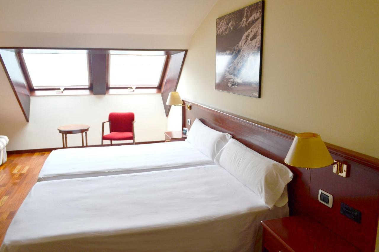 Hotel Alda El Suizo Ferrol Dış mekan fotoğraf